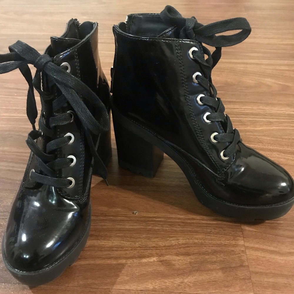 Aldo Size 9 Women’s High Heel Combat Boots